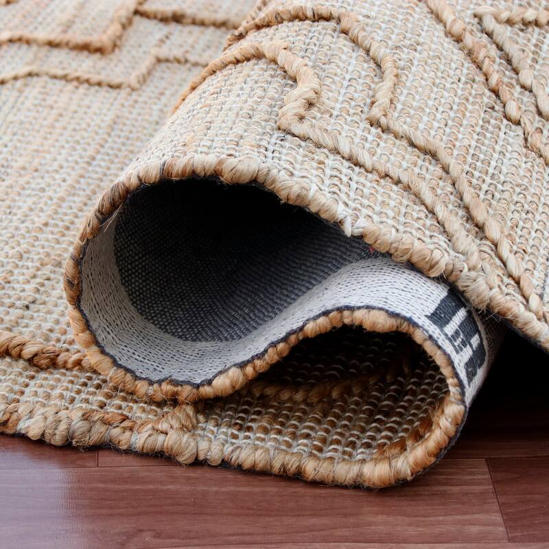 Sevita Natural Trellis Modern Area Rug