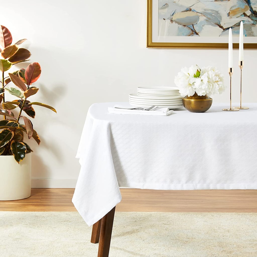 Violet Linen European Novelties Ribbed Striped Pattern Tablecloth