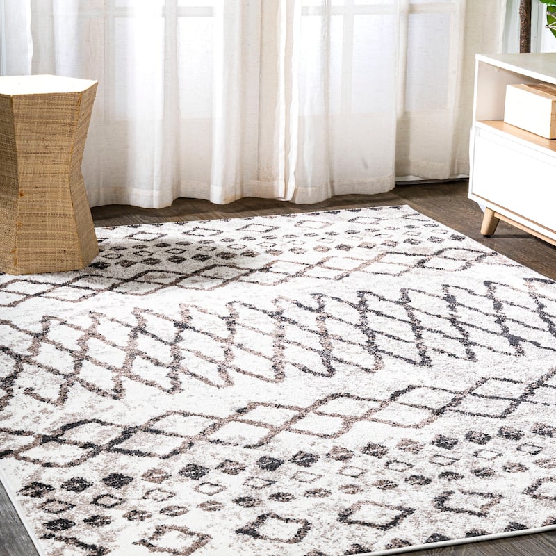 JONATHAN Y Amanar Moroccan Diamond Area Rug