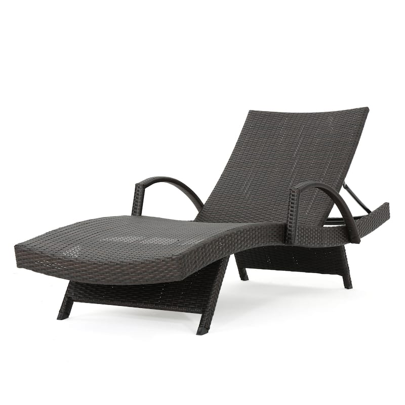 Roomfitters PE Wicker Chaise Lounge with Arm for Outdoor Relaxation, Adjustable Backrest, Stylish Patio Furniture