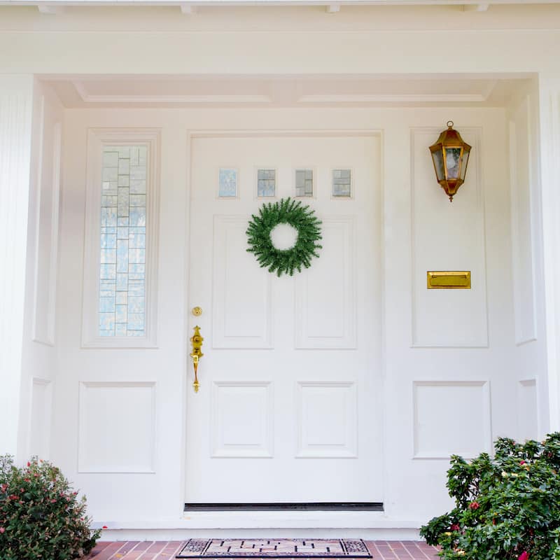 Winona Fir Artificial Christmas Wreath - 16"- Unlit