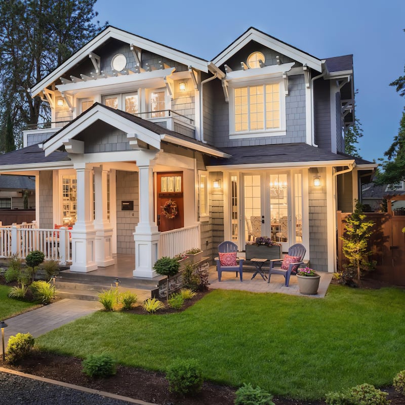 Eco-Luxe Synthetic Lawn: Lush, Low-Maintenance, Available in Various Dimensions