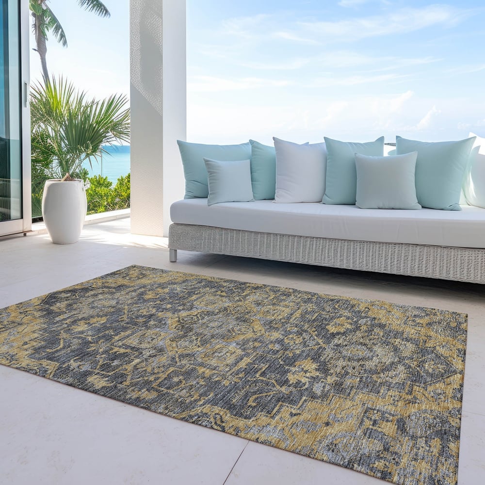 Machine Washable Indoor/ Outdoor Chantille Traditional Boho Rug