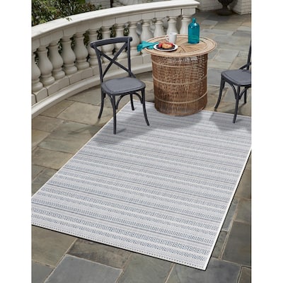 Outdoor Laaset Collection Area Rug