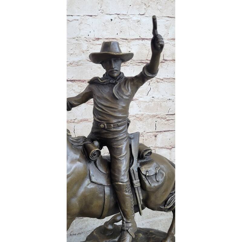 Carl Kauba Austrian 1865-1922 Gorgeous Cowboy Shooting Gun Bronze Sculpture