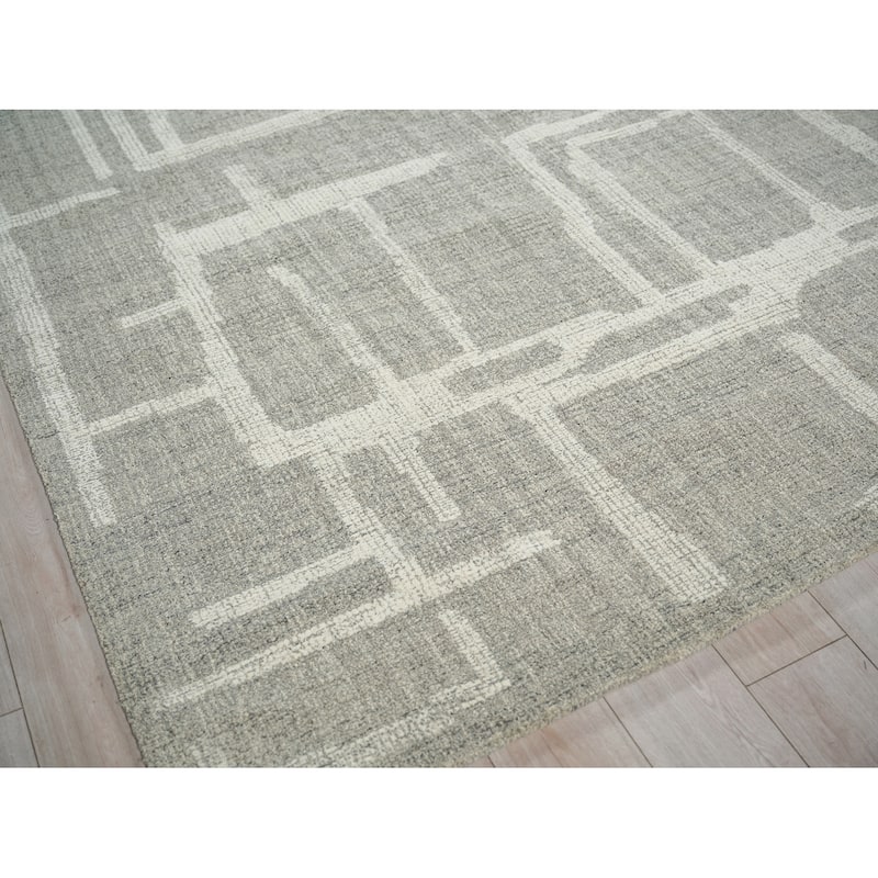 Breckenridge Handmade Hand Tufted New Zealand Wool Gray/Ivory Area Rug.