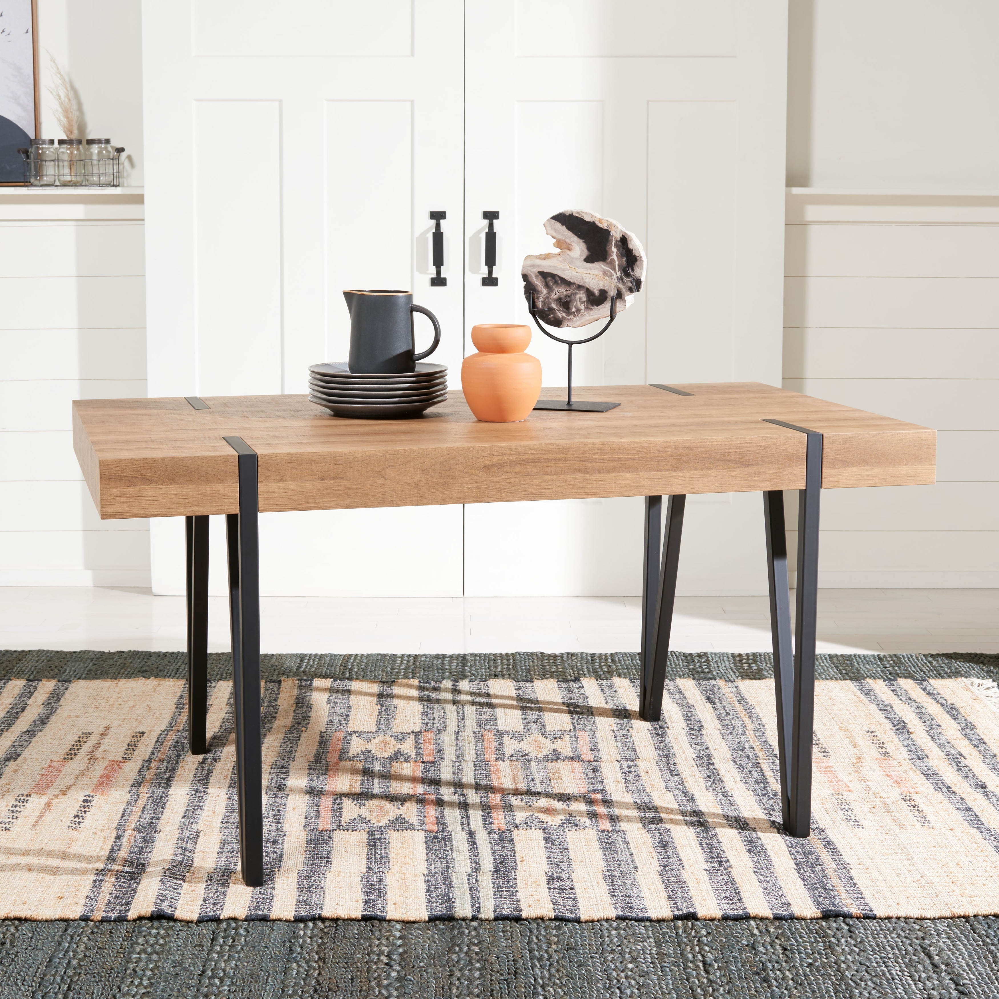 All modern alyssa dining table hotsell