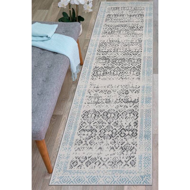 World Rug Gallery Distressed Bohemian Border Area Rug