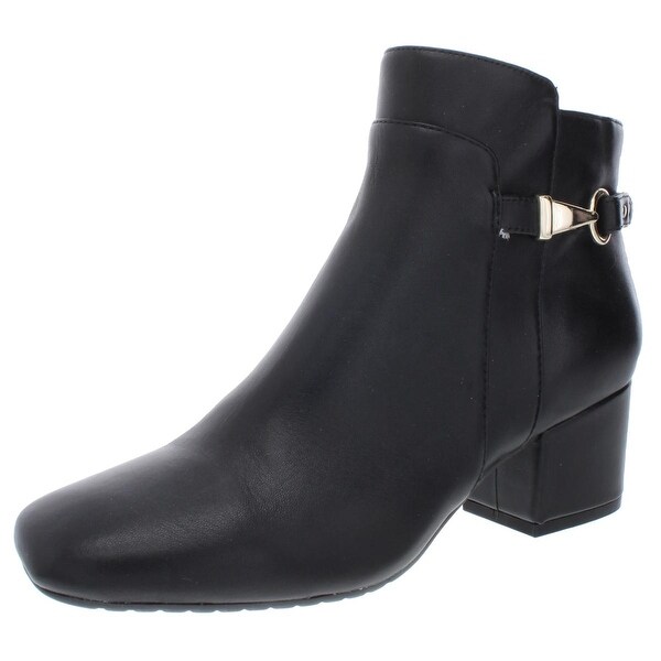 bandolino faruka block heel zip booties