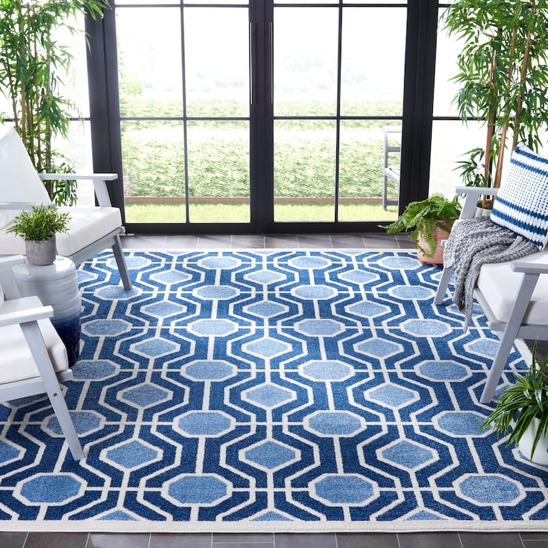 SAFAVIEH, Amherst Mounah Modern Rug
