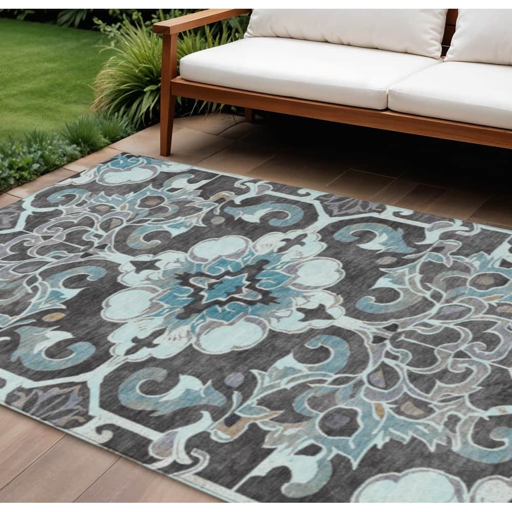 HomeRoots Damask Traditional Rectangle Outdoor Rug