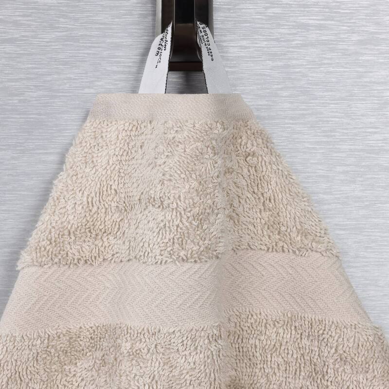 Superior Franklin Cotton Lightweight Bath Towel Set of 4