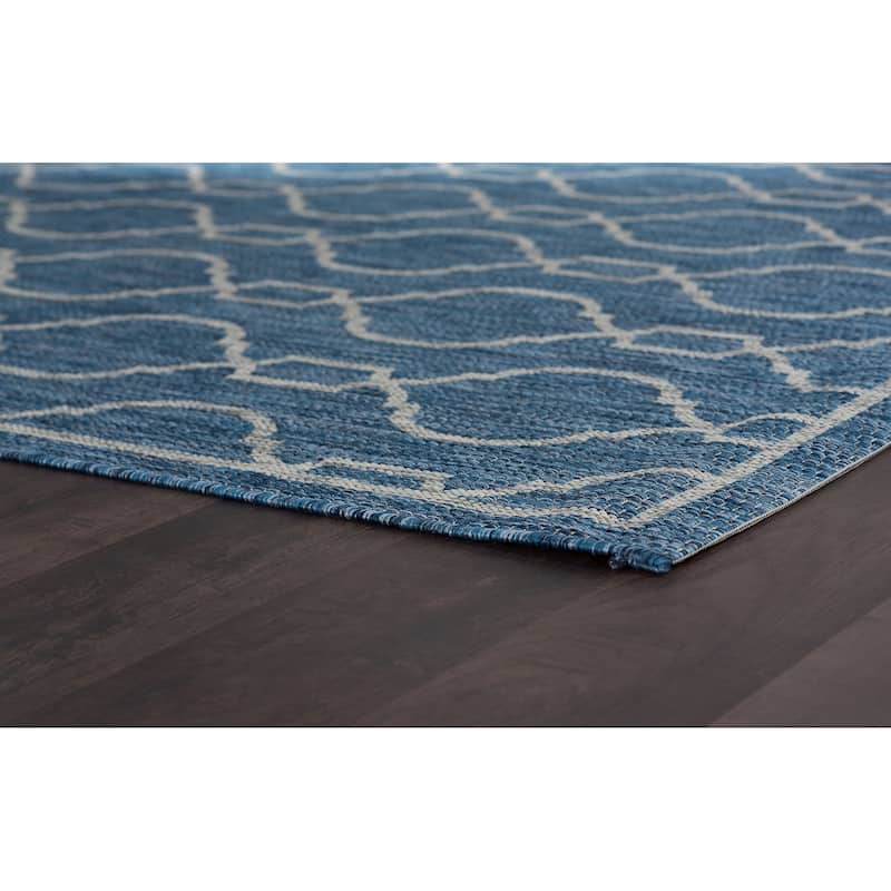 Colonnade Transitional Geometric Indoor/Outdoor Area Rug