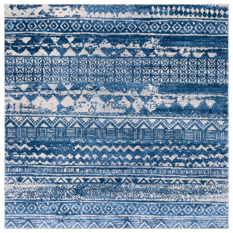 SAFAVIEH Brentwood Hwang Traditional Rug - 6'7" Square - Blue/Ivory