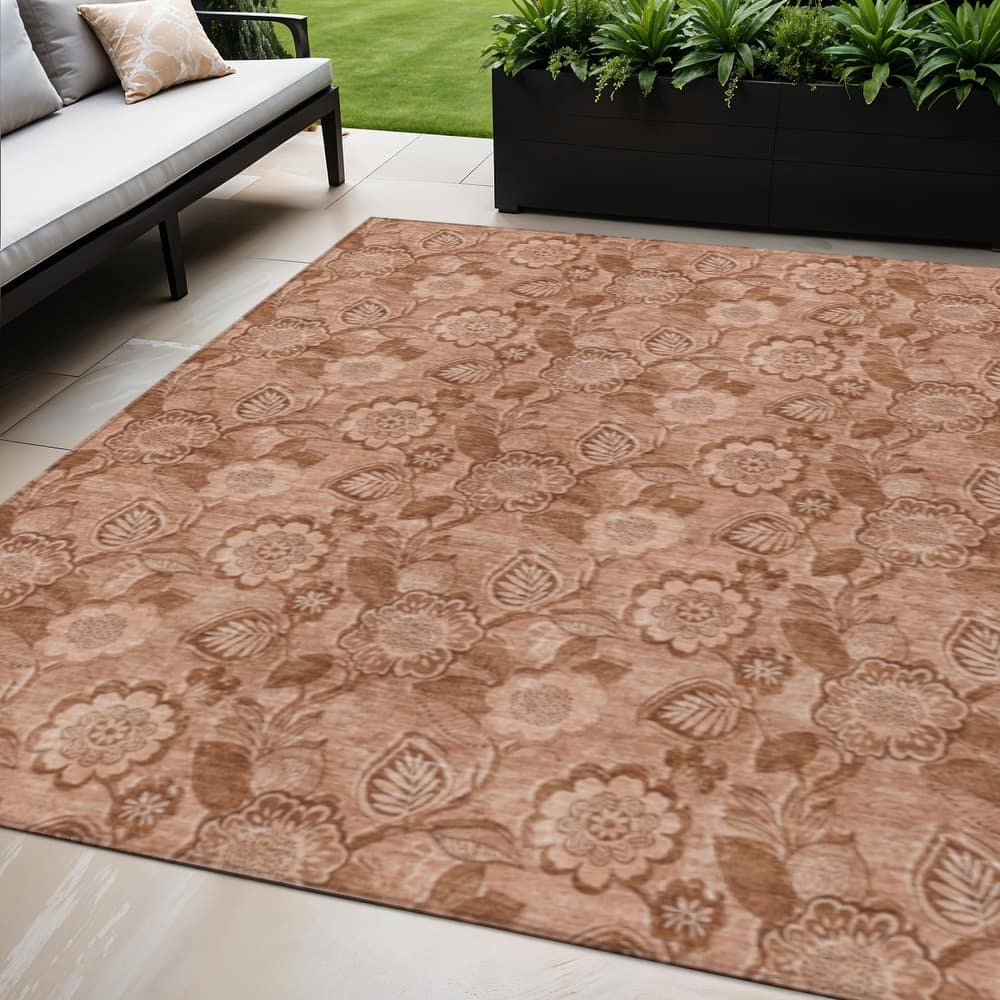 HomeRoots Floral Transitional Rectangle Outdoor Rug