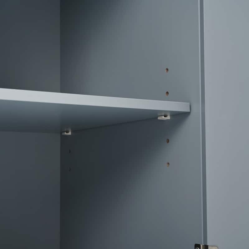 Kitchen Island with Power Outlet