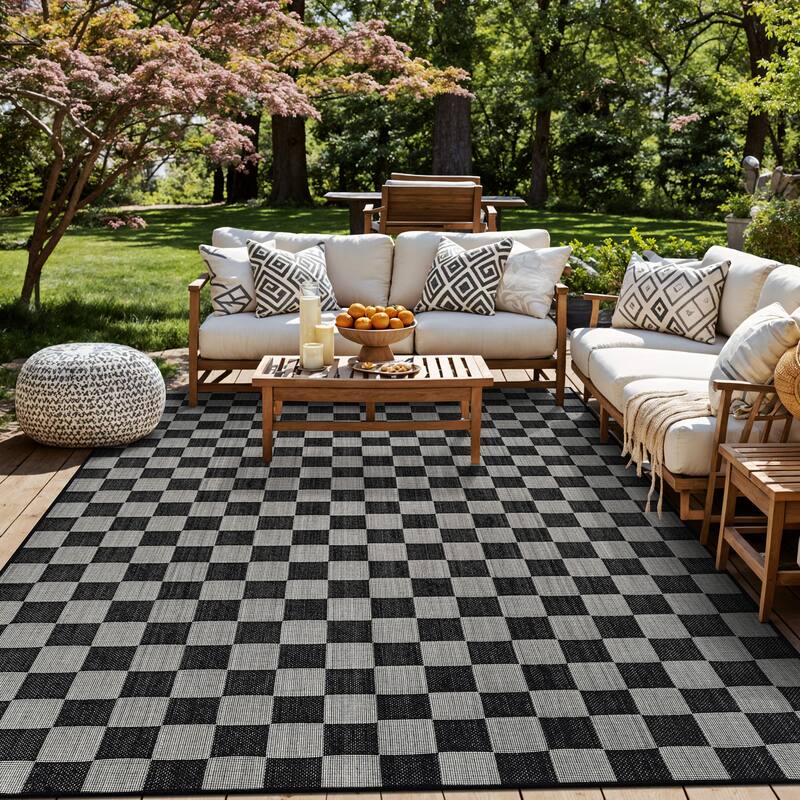 World Rug Gallery Checkered Indoor/Outdoor Flat Woven Area Rug - 9' x 12' - Black