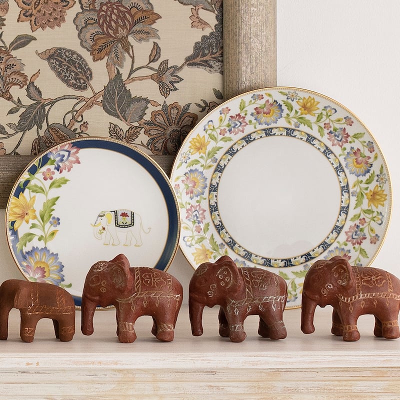 Tusker Garden 12-Piece Dinnerware Set, Service For 4