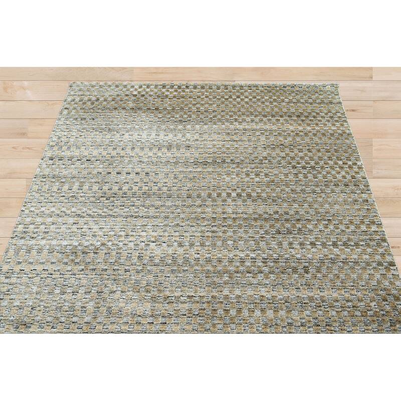 Hand Knotted Textured Gray Tibetan Wool Modern Oriental Area Rug - 5' 8'' x 8' 1''