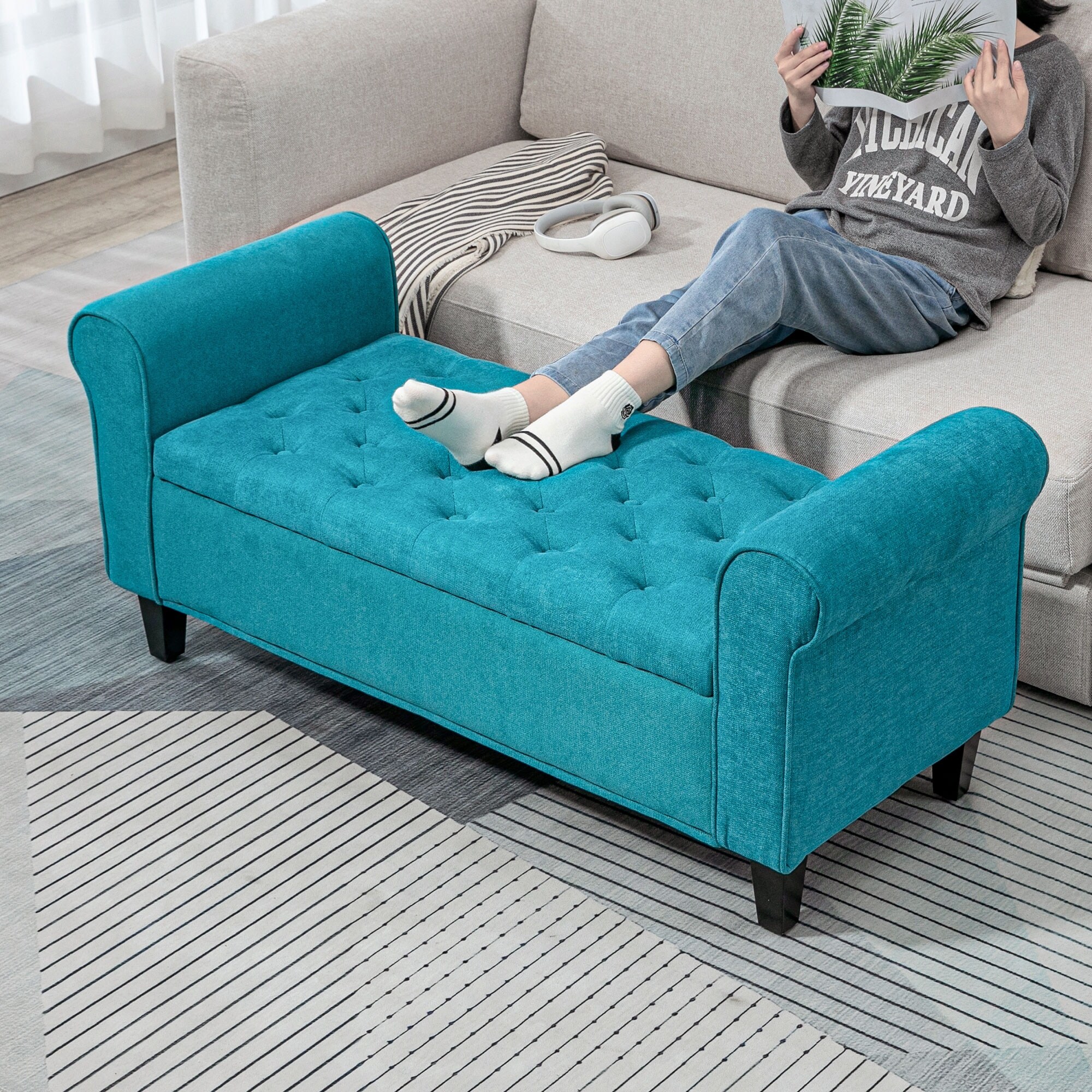 Upholstered End of Bed Bench with Rolled Arms, Storage Bench Indoor Bench Window Bench with Wood Legs