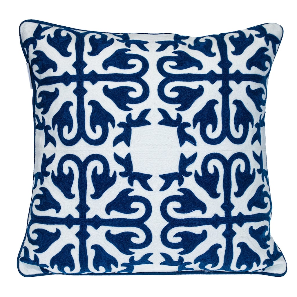 HomeRoots 18" X 18" Blue 100% Cotton Geometric Zippered Pillow