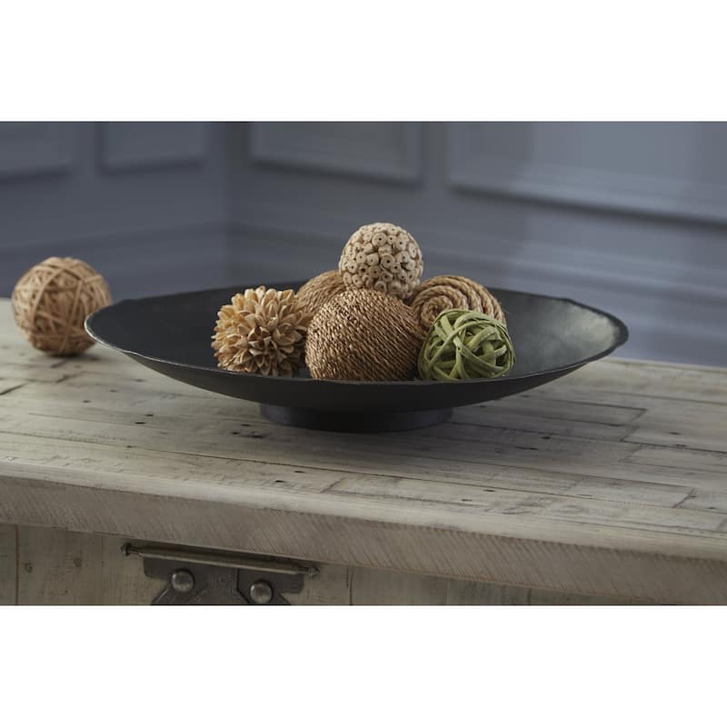 Moises Bowl - 20"W x 20"D x 3"H