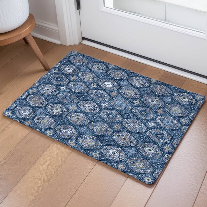 Machine Washable Indoor/ Outdoor Modern Hexi Chantille Rug