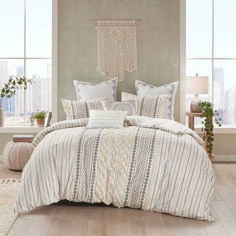 The Curated Nomad Clementina Cotton Chenille Comforter Set