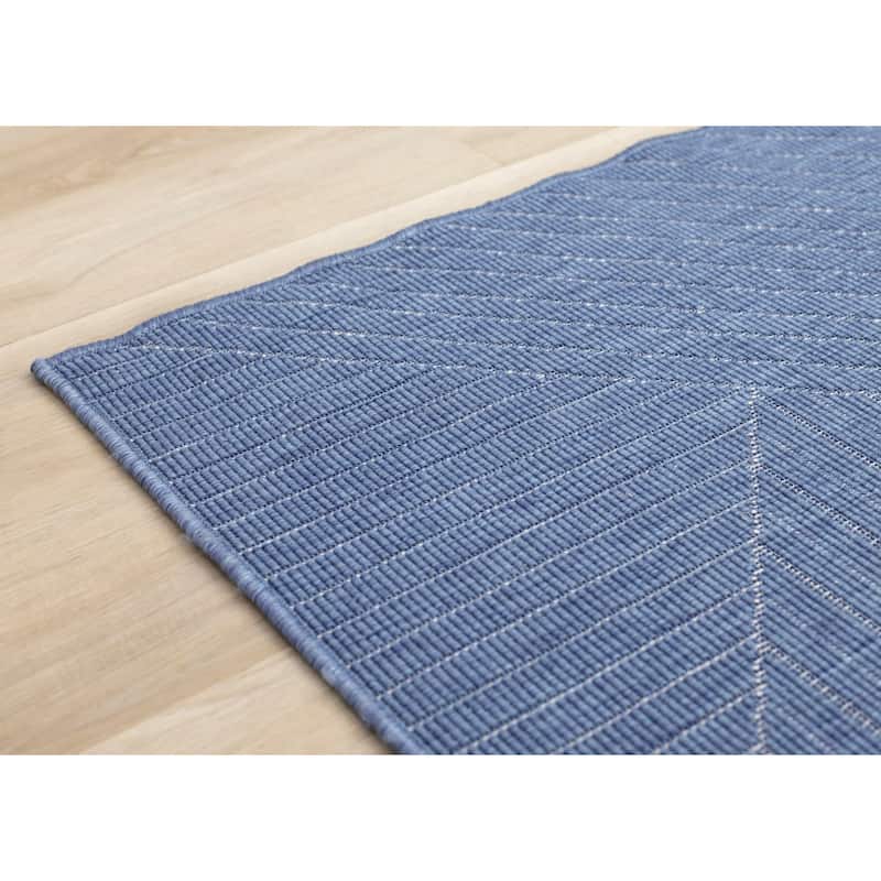 Blue White Traverse Stripes Indoor/Outdoor Rug
