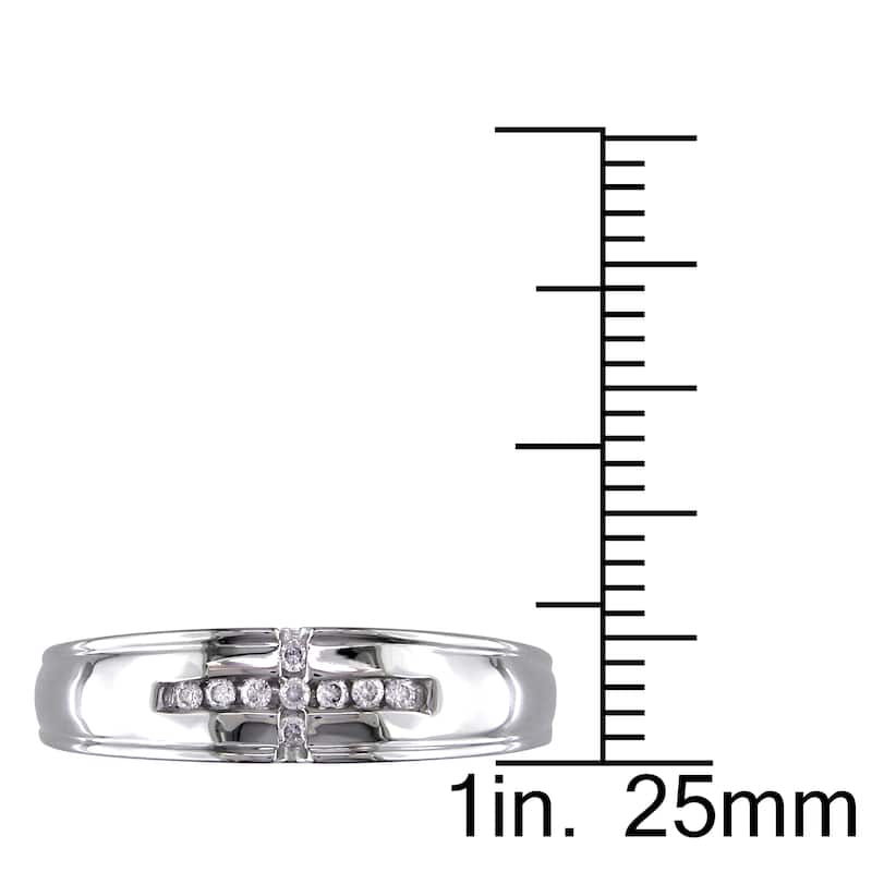 Miadora 1/10 CT TW Mens Diamond Wedding Band in 10k White Gold