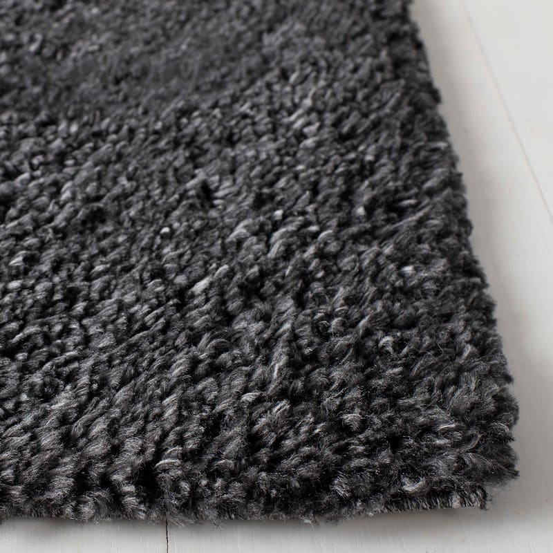 SAFAVIEH August Shag Solid 1.2-inch Thick Area Rug