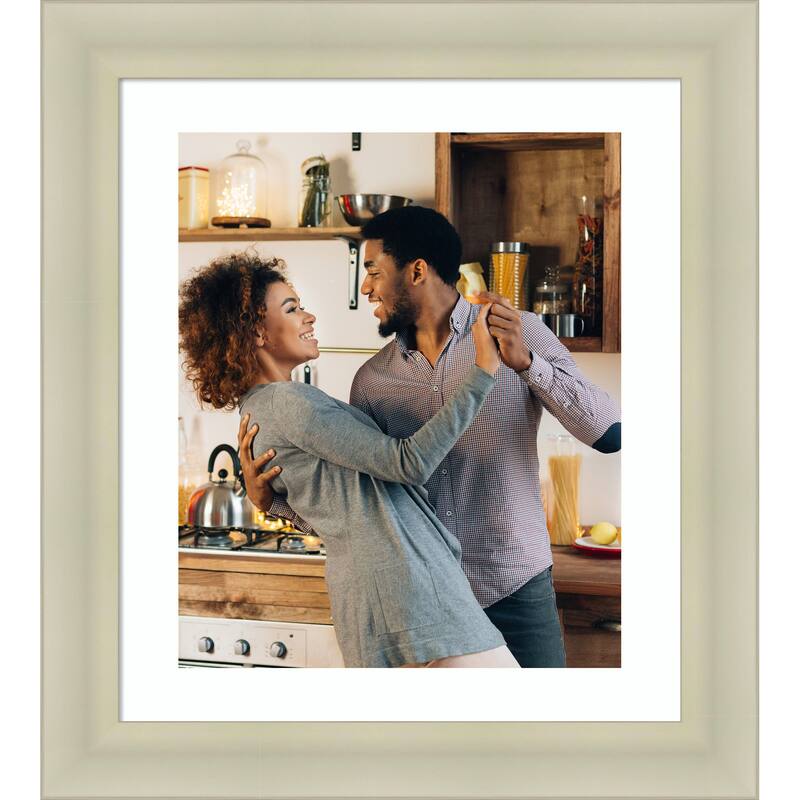 Oliver Picture Frame, Photo Frame - 20x24 Matted to 16x20 - Oliver Warm Silver