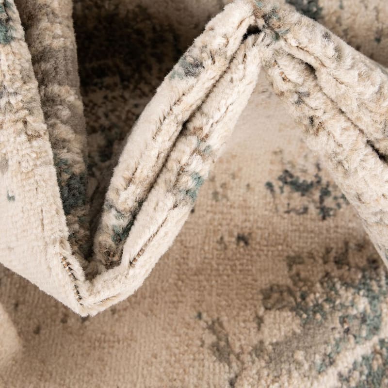 Contemporary Daisy Collection Area Rug