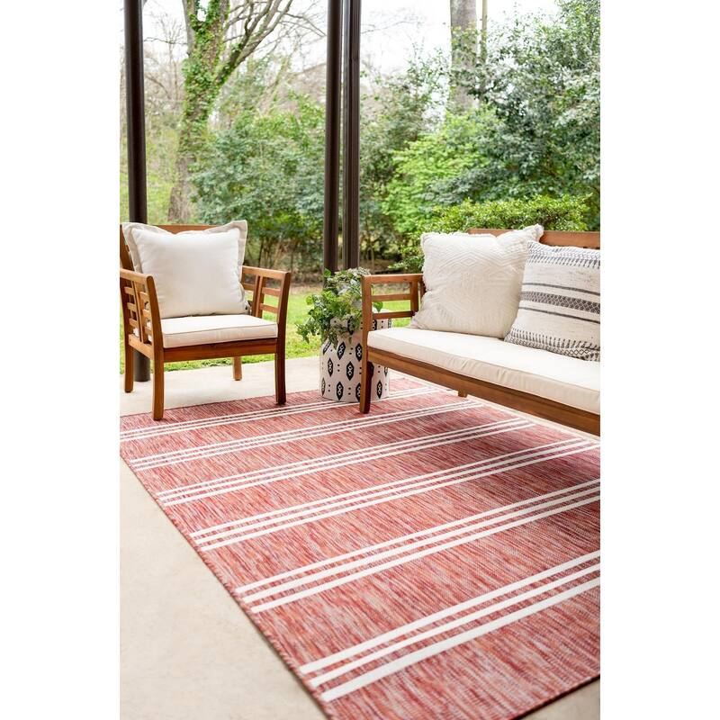Outdoor Zrand Collection Area Rug - Rust Red - 4'x6'