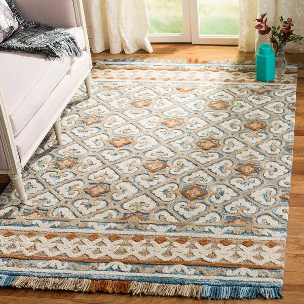 Shop Safavieh Handmade Blossom Omie Modern Floral Wool Rug On