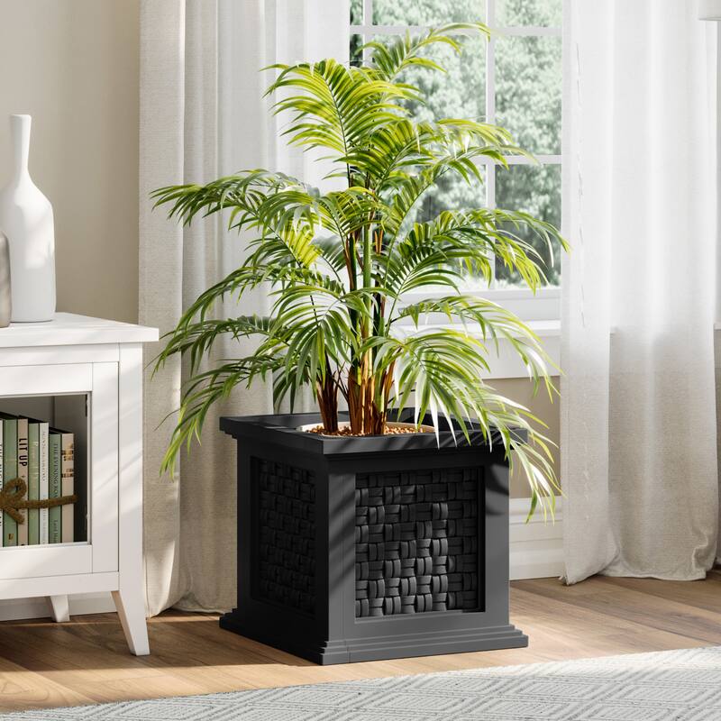 Pure Garden 14.65-in Faux Rattan Style Outdoor Planter Box - Black