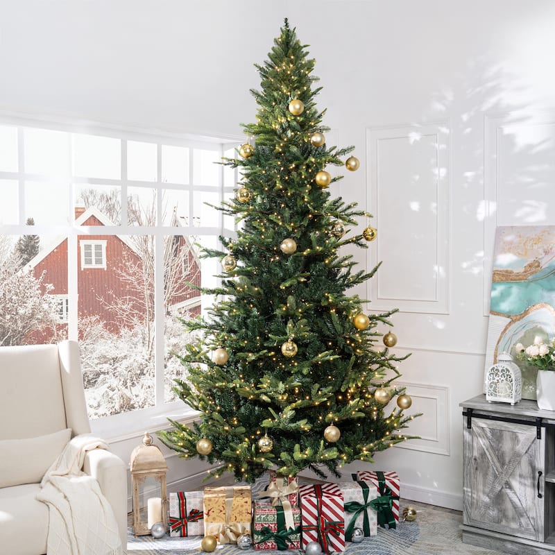 Prelit Artificial Christmas Tree – Realistic Nordic Design with Warm LED Lights for a Cozy Holiday Ambiance