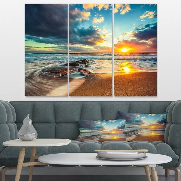 Designart "Beautiful Cloudscape over the Sea" Modern Beach Canvas Art ...