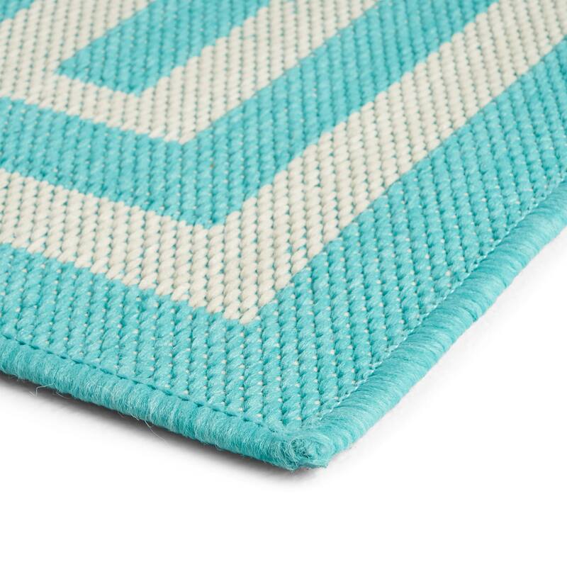 Turquoise Outdoor Area Rug with Greek Key Border, Durable Polypropylene, Ideal for Outdoor Spaces - 9'3" x 12'3"