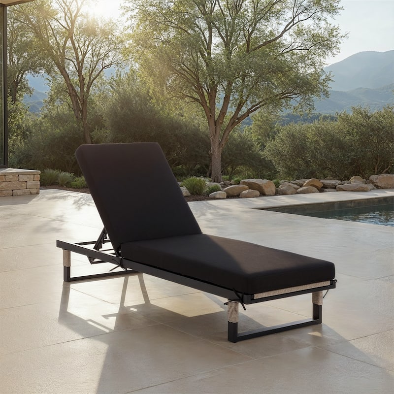 SAFAVIEH Outdoor Living Arman Lounger with Cushion - 79"W x 26"D x 15"H