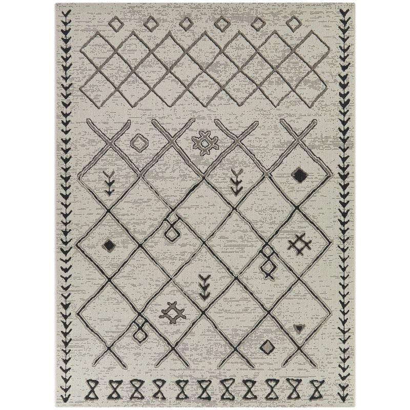 Dorantes Diamond Trellis Indoor/Outdoor Area Rug