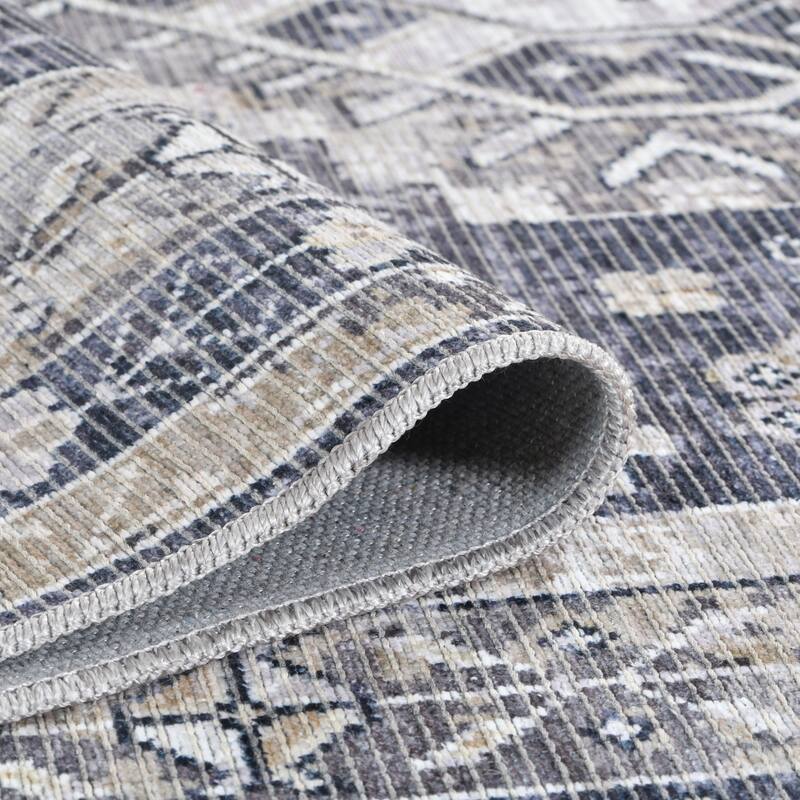 Alaska Machine-Washable Vintage Medallion Power-Loomed Area/Runner Rug