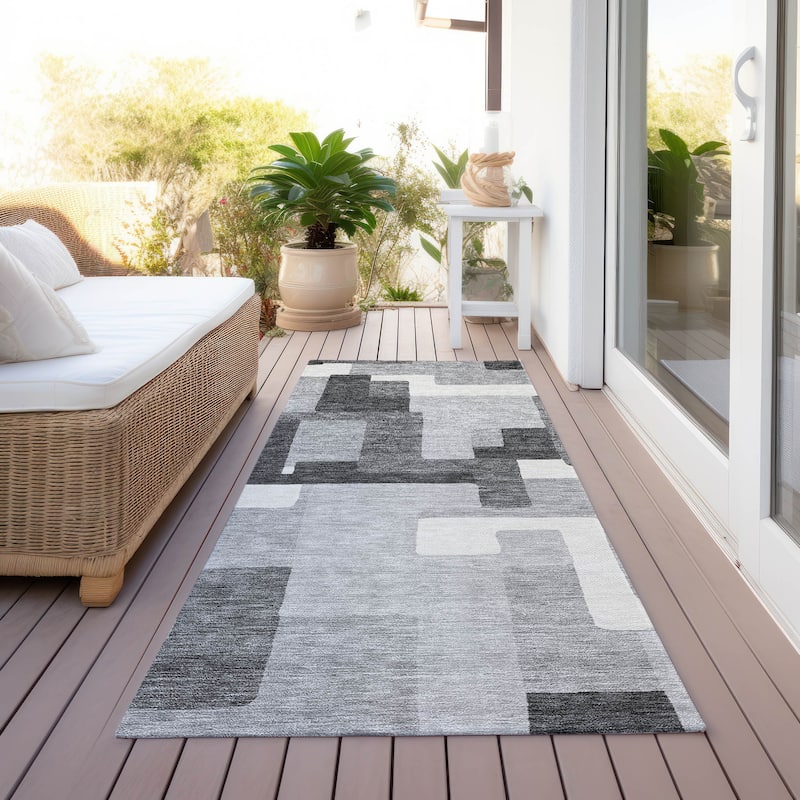 Machine Washable Indoor/ Outdoor Chantille Modern Blocks Rug - Gray - 2'3" x 7'6"