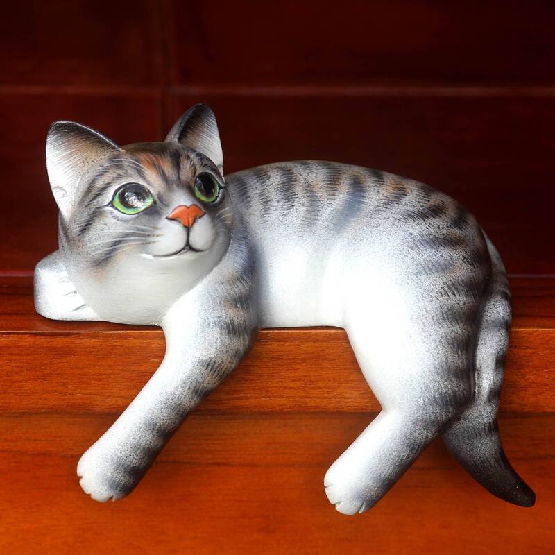 Handmade Tabby Cat Relaxes Wood sculpture (Indonesia) - 24 x 17 x 13