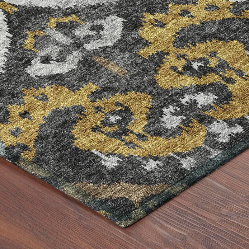 Machine Washable Indoor/ Outdoor Global Empire Chantille Rug
