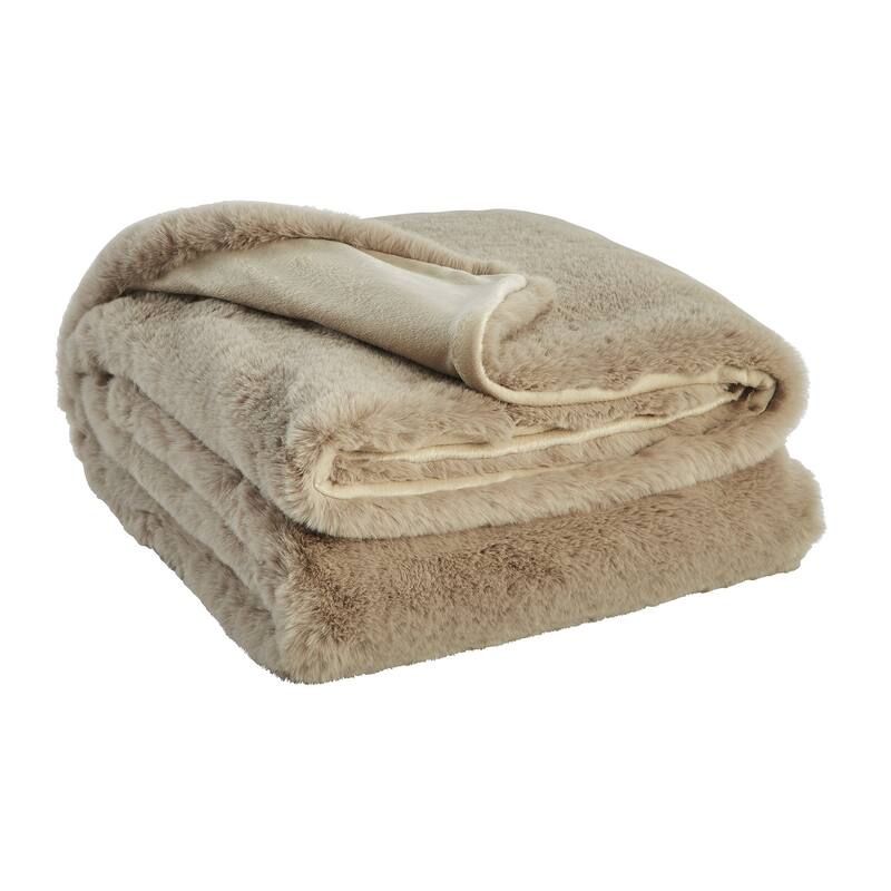 Gariland Throw