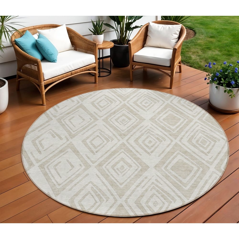 HomeRoots Geometric Transitional Rectangle Outdoor Rug