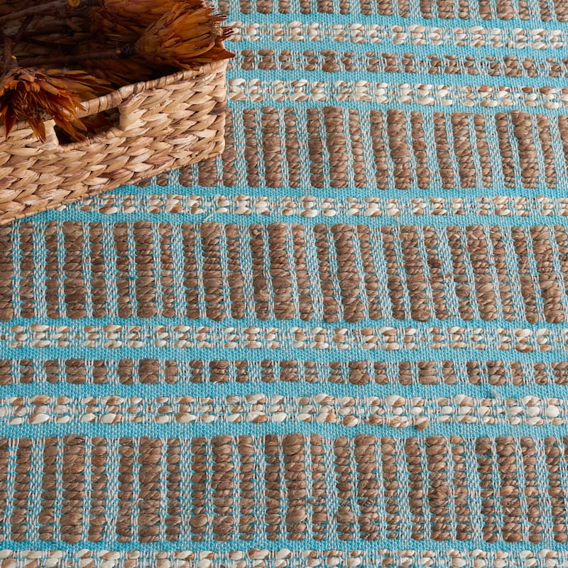 SAFAVIEH Handmade Natural Fiber Marharita Geometric Seagrass Rug