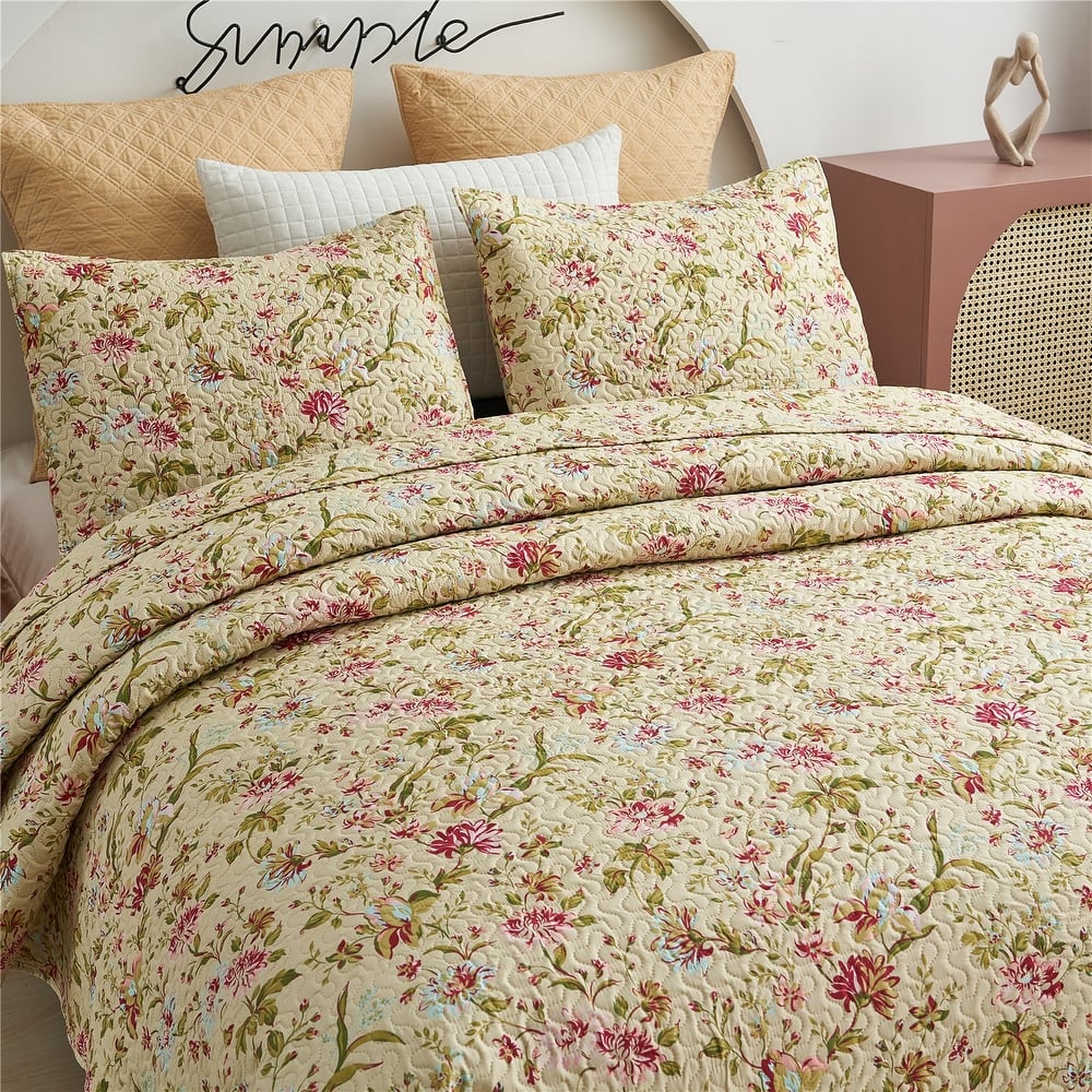 3-piece Printed Reversible Bedding Quilt Set