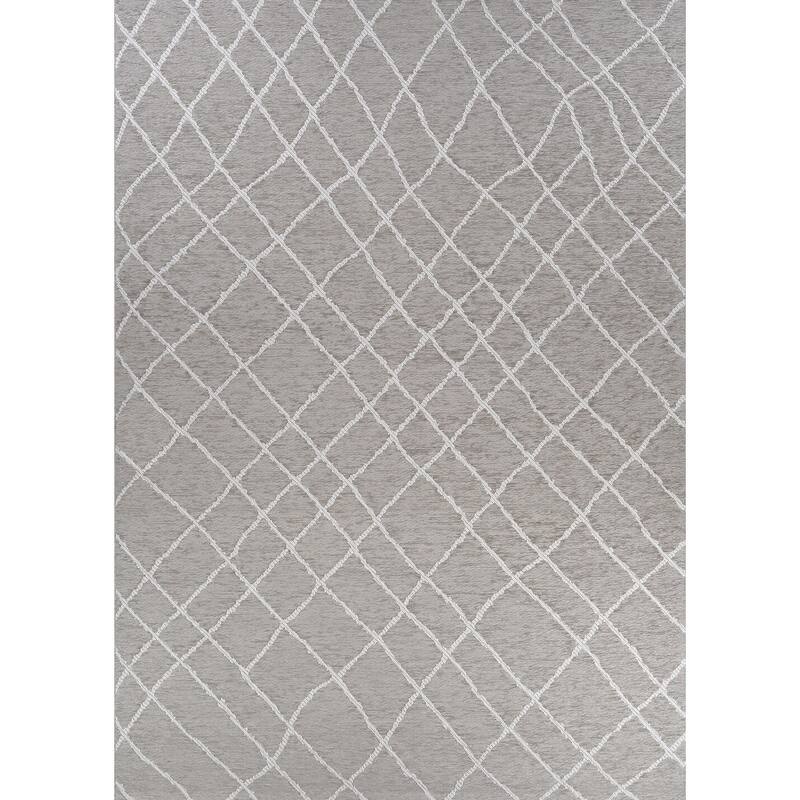 Woodland Pinecone Indoor/ Outdoor Area Rug - 2'6" x 7'6" Runner - Beige